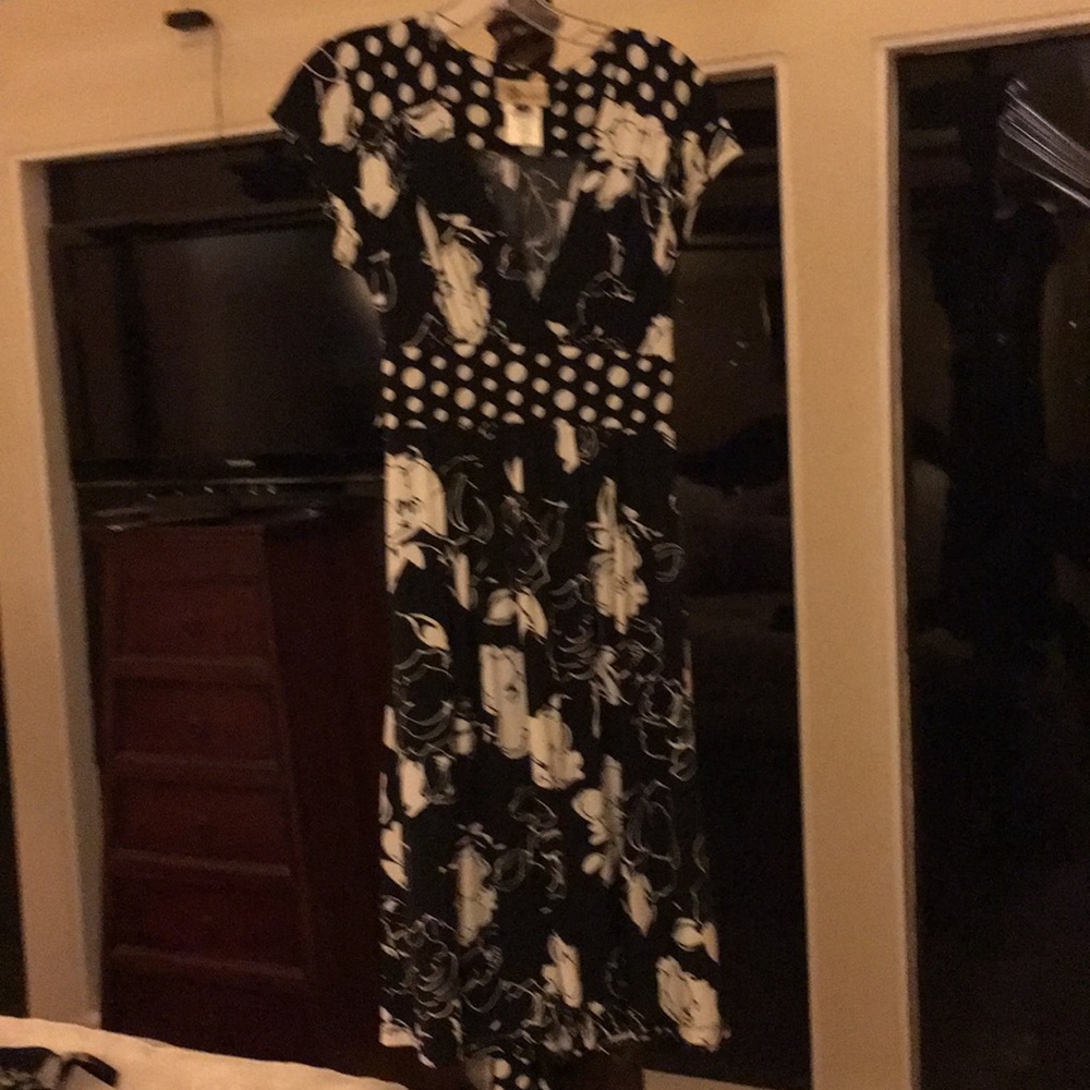 Cap sleeve dress